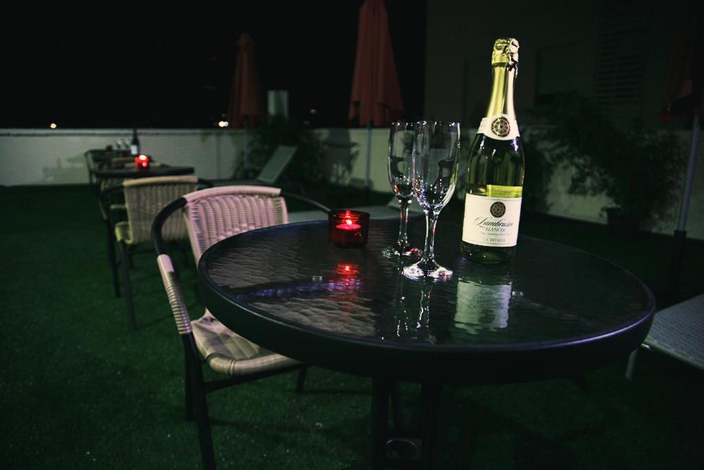 Lenis Hotel Tel Aviv Exterior photo