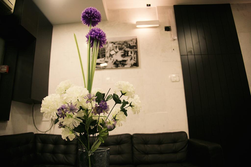 Lenis Hotel Tel Aviv Exterior photo